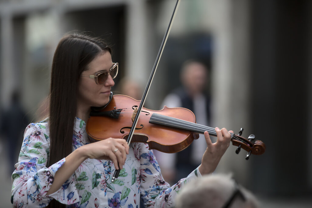 Violinspielerin von StreeThree in München